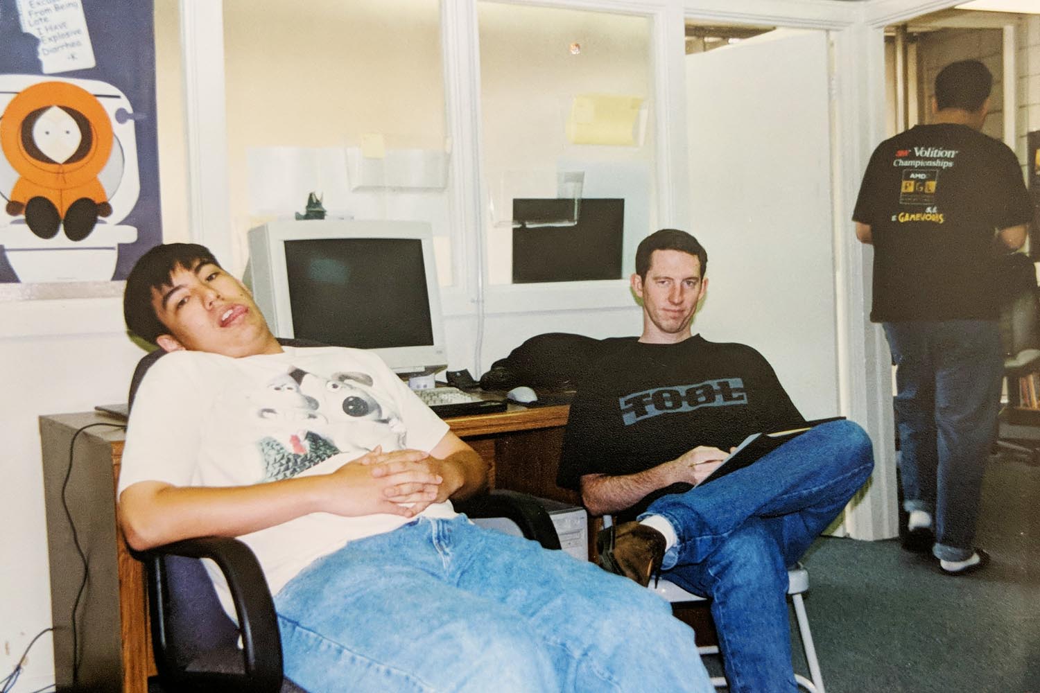 Photograph 210 from Design Reactor & Rotten Tomatoes album